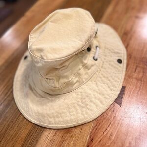 Tilley Endurables Boonie cap in GUC